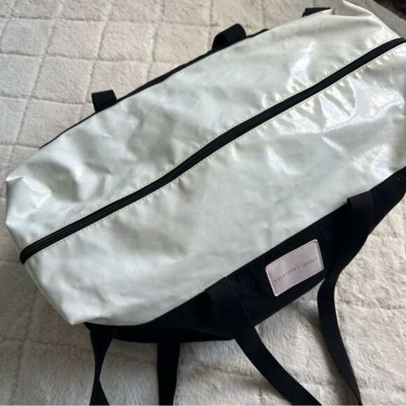 Victoria's Secret | Black & White Duffle Gym Bag Weekender Tote | One Size - Picture 3 of 16